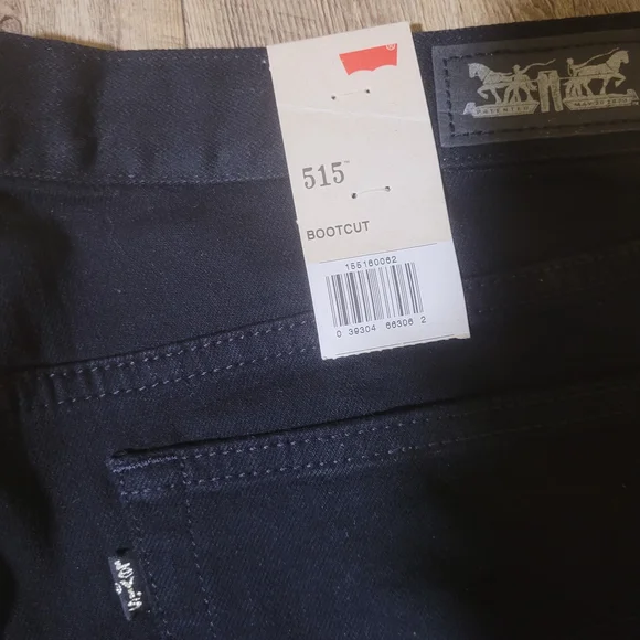 Levi's Women's Flare/Bootcut Black Jeans NWTS/t112 - Picture 7 of 9